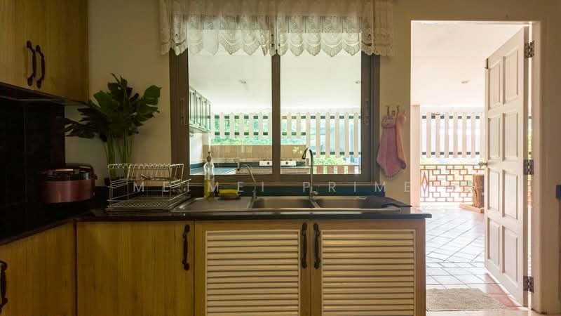Soi Patchani 5, Phuket, Ratsada, Muang Phuket, Phuket, 5 Bedrooms, 320 sqm, Single Detached House For Rent, by MeiMei Prime, 500262773 - DDproperty.com