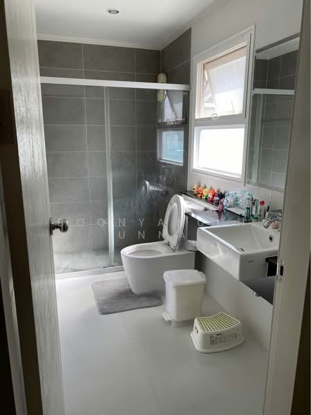 บ้าน 4-ห้องนอน, ชลบุรี, เสม็ด, เมืองชลบุรี, ชลบุรี, 175 ตร.ม., บ้านเดี่ยว ขาย, โดย Boonyanuch Unna, 500262810 - DDproperty.com