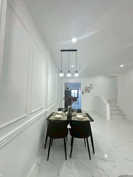 3-BR Townhouse, Chon Buri (Pattaya), Nong Pru, Bang Lamung (Pattaya), Chon Buri (Pattaya), 3 Bedrooms, 144 sqm, Townhouse For Rent, by Jirapat Chuangsawadsak, 500262811 - DDproperty.com