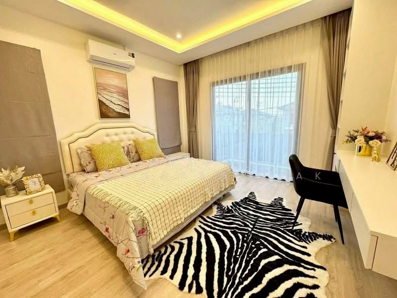 Patta Element, Chon Buri (Pattaya), Ta Khian Tia, Bang Lamung (Pattaya), Chon Buri (Pattaya), 4 Bedrooms, 325 sqm, Single Detached House For Rent, by Jirapat Chuangsawadsak, 500262821 - DDproperty.com