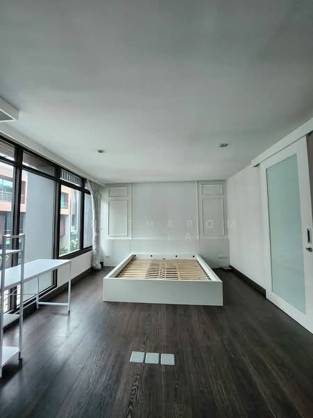 3-BR Townhouse, Bangkok, Khlong Tan Nua, Watthana, Bangkok, 3 Bedrooms, 350 sqm, Townhouse For Sale, by Nuttharom Linla, 500262850 - DDproperty.com