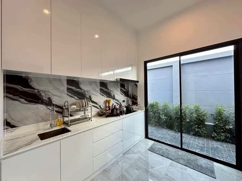 undefined, Chon Buri (Pattaya), Huai Yai, Bang Lamung (Pattaya), Chon Buri (Pattaya), 5 Bedrooms, 420 sqm, Villa For Rent, by Jirapat Chuangsawadsak, 500262878 - DDproperty.com