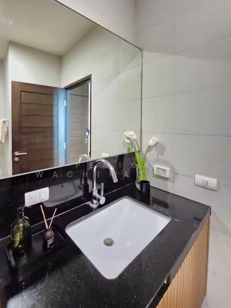 Eight Thonglor Residence, Bangkok, Eight Thonglor Building 88/36, Khlong Tan Nua, Watthana, Bangkok, 1 Bedroom, 54 sqm, Condo For Sale, by Pemika Wachiratanakorn, 500262891 - DDproperty.com