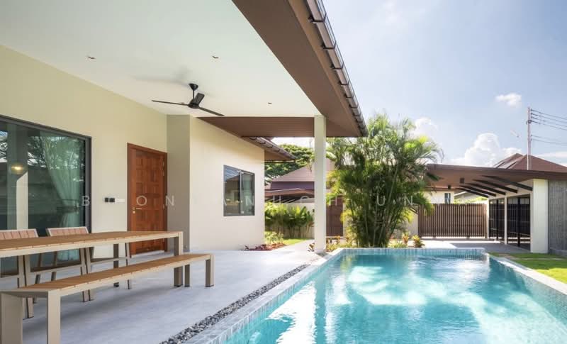 Panorama Pool Villas : พาโนรามา พูลวิลล่า, ประจวบคีรีขันธ์, ปากน้ำปราณ, ปราณบุรี, ประจวบคีรีขันธ์, 250 ตร.ม., วิลล่า ขาย, โดย Boonyanuch Unna, 500262975 - DDproperty.com