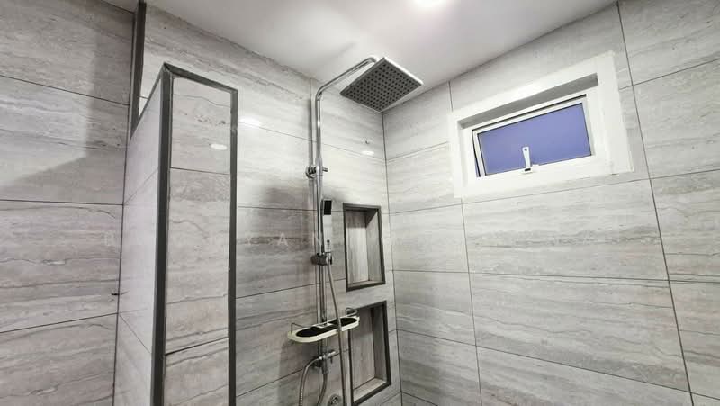 undefined, Chon Buri (Pattaya), Nong Pru, Bang Lamung (Pattaya), Chon Buri (Pattaya), 3 Bedrooms, 208 sqm, Single Detached House For Sale, by Boonyanuch Unna, 500262980 - DDproperty.com