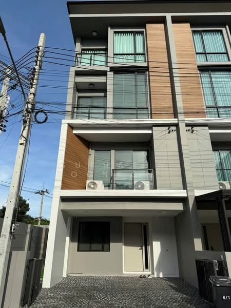 บ้าน 4-ห้องนอน, กรุงเทพ, นวลจันทร์, บึงกุ่ม, กรุงเทพ, 230 ตร.ม., บ้านเดี่ยว ให้เช่า, โดย Suthasin Boonkong, 500262983 - DDproperty.com