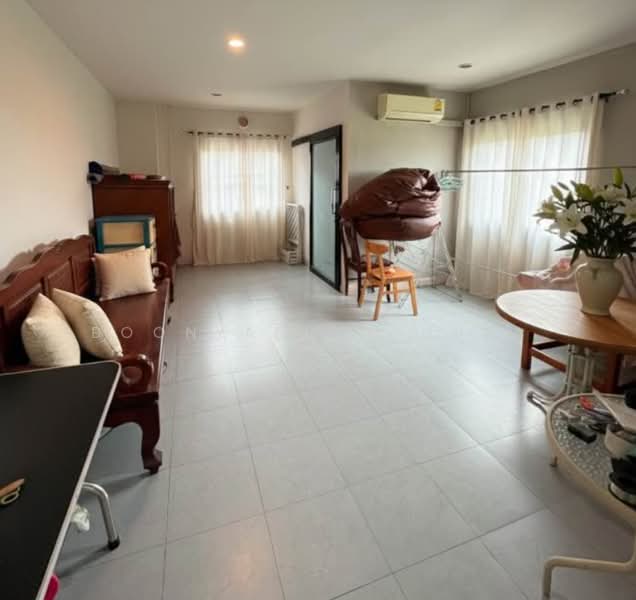 5-BR Townhouse, Chon Buri (Pattaya), Nong Mai Daeng, Muang Chon Buri, Chon Buri (Pattaya), 5 Bedrooms, 694 sqm, Townhouse For Sale, by Boonyanuch Unna, 500263000 - DDproperty.com