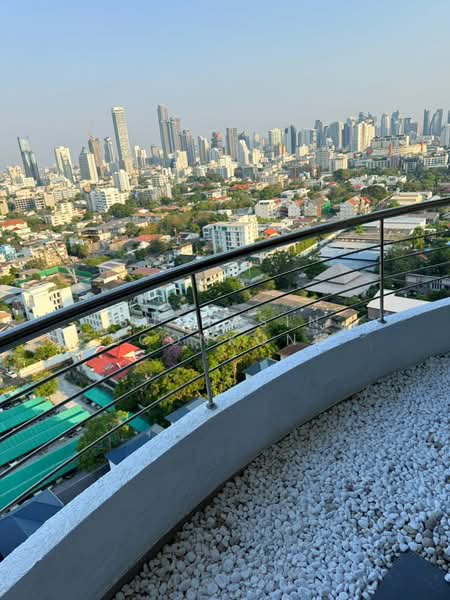 Supalai Place Sukhumvit 39, Bangkok, 175-179 Soi Sukhumvit 39 Sukhumvit Road, Khlong Tan Nua, Watthana, Bangkok, 1 Bedroom, 77 sqm, Condo For Rent, by Suthasin Boonkong, 500263008 - DDproperty.com