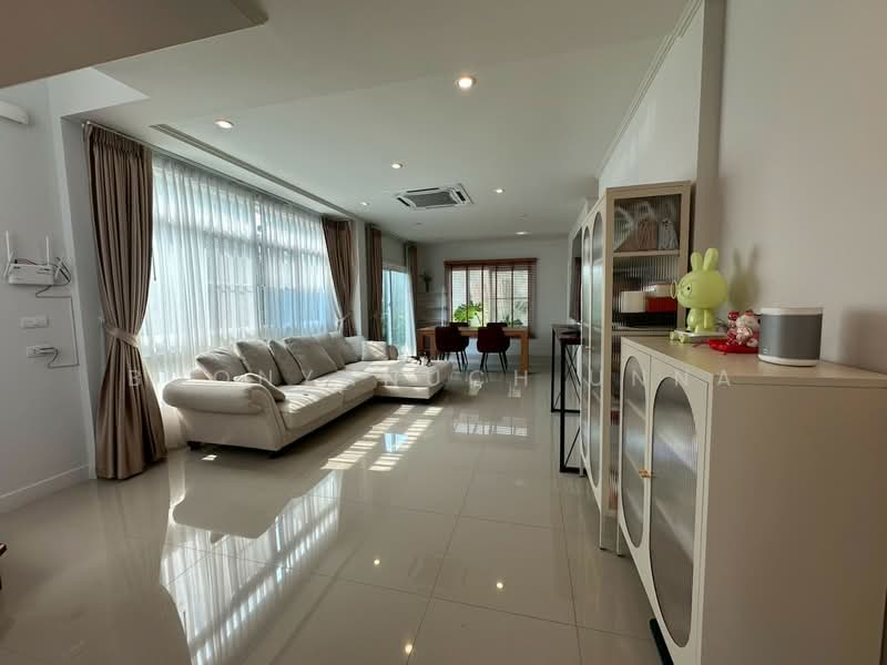 undefined, Chon Buri (Pattaya), Mhueng, Muang Chon Buri, Chon Buri (Pattaya), 4 Bedrooms, 152 sqm, Single Detached House For Sale, by Boonyanuch Unna, 500263010 - DDproperty.com