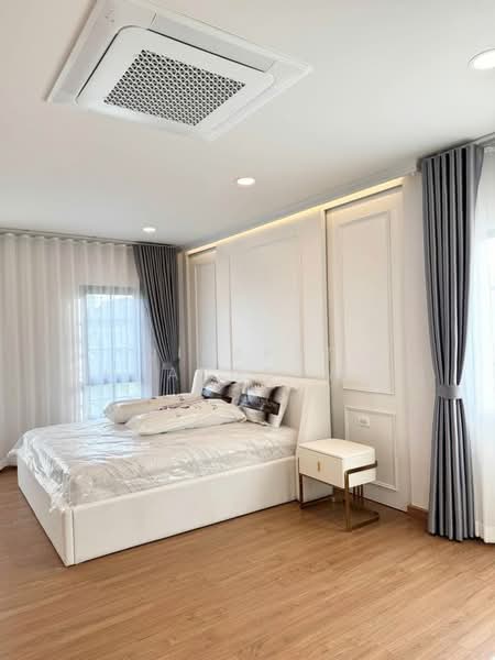 Centro Bangna, Samut Prakan, 111 Soi 3, Bang Kaeo, Bang Plee, Samut Prakan, 4 Bedrooms, 303 sqm, Single Detached House For Rent, by Jirapat Chuangsawadsak, 500263013 - DDproperty.com