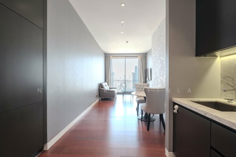 ขาย - Khun By Yoo : คุณ บาย ยู, กรุงเทพ