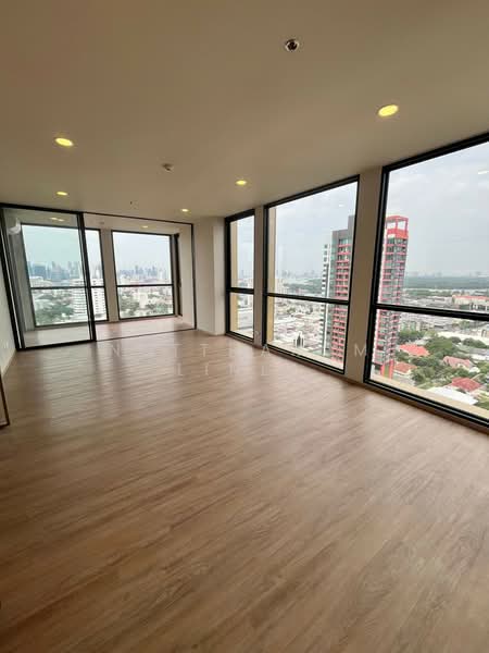 The Issara Sathorn, Bangkok, ถนนจันทน์, Thung Maha Mek, Sathon, Bangkok, 2 Bedrooms, 90 sqm, Condo For Sale, by Nattapat Reunyota, 500263047 - DDproperty.com