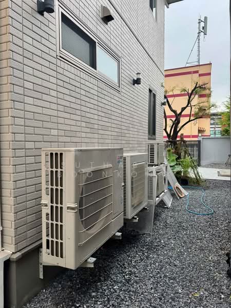 undefined, Bangkok, Khlong Song Ton Nun, Lat Krabang, Bangkok, 3 Bedrooms, 204 sqm, Single Detached House For Sale, by Suthasin Boonkong, 500263067 - DDproperty.com