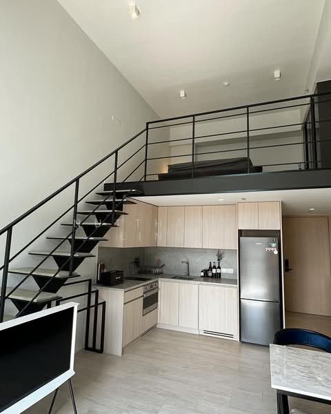 The Lofts Silom, Bangkok, Pramuan Road, Silom, Bang Rak, Bangkok, 1 Bedroom, 47 sqm, Condo For Sale, by Nuttharom Linla, 500263153 - DDproperty.com