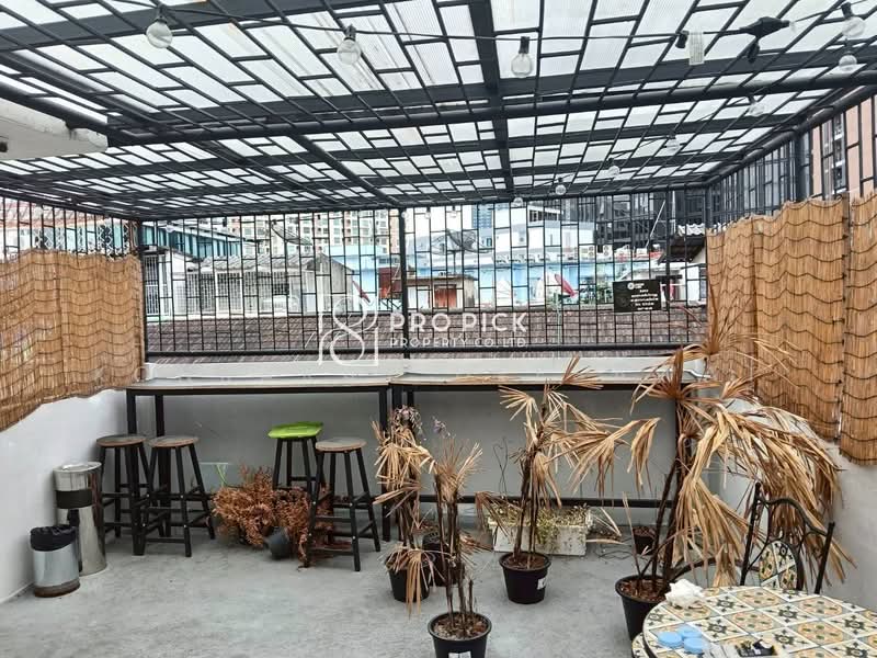 Townhouse Home Office For Rent in Ekkamai Sukhumvit, Bangkok, สุขุมวิท, Khlong Tan Nua, Watthana, Bangkok, 1 Bedroom, 200 sqm, Townhouse For Rent, by Konrarat Deesawat, 500263166 - DDproperty.com