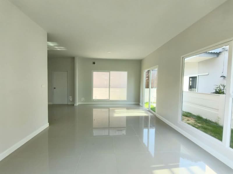 Q District Suksawad-Wongwaen Rama 3, Samut Prakan, Soi Suksawat 76 Latluang, Suksawat Road, Bang Chak, Phra Pra Daeng, Samut Prakan, 4 Bedrooms, 148 sqm, Single Detached House For Sale, by จิตติมา TT, 500263176 - DDproperty.com