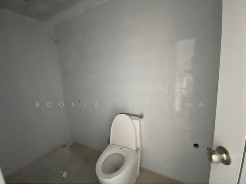 3-BR Townhouse, Chon Buri (Pattaya), Nong Pru, Bang Lamung (Pattaya), Chon Buri (Pattaya), 3 Bedrooms, 263 sqm, Townhouse For Sale, by Boonyanuch Unna, 500263260 - DDproperty.com