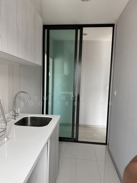 Life Pinklao, Bangkok, Boromarajonani Road, Bang Bamru, Bang Phlat, Bangkok, 2 Bedrooms, 56 sqm, Condo For Sale, by Kwanchai Boonprasong, 500263305 - DDproperty.com