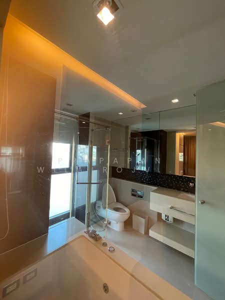 The Address Sathorn : ดิ แอดเดรส สาทร, กรุงเทพ, 98 ถนนสาทรเหนือ ซอยสาทร 12 แขวงสีลม เขตบางรัก กรุงเทพมหานคร, สีลม, บางรัก, กรุงเทพ, 75 ตร.ม., คอนโด ขาย, โดย Prapapan Wilairojvorakul, 500263311 - DDproperty.com
