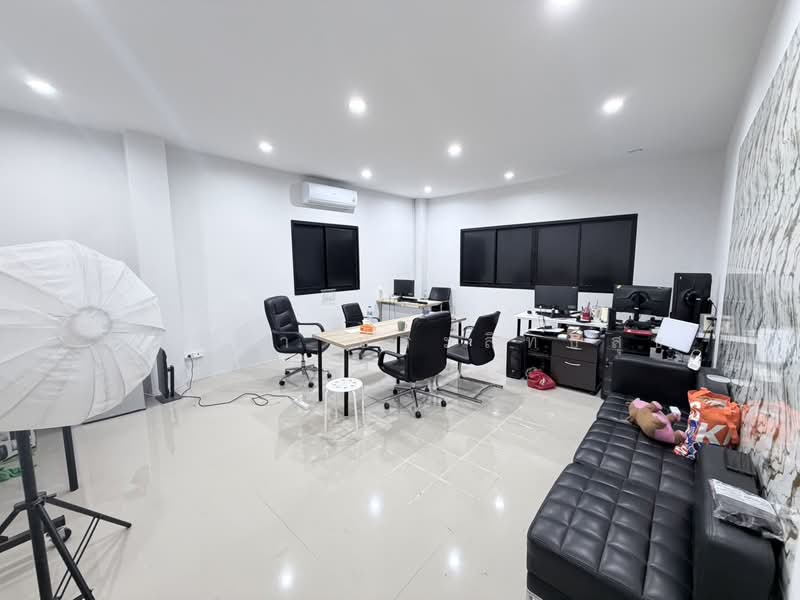 ไท่หยาง คอปอเรชั่น, Bangkok, เทพรักษ์, Anusaowari, Bang Khen, Bangkok, , 100 sqm, Office Space For Rent, by กรวิภา ประสิทธิ์สุข, 500263315 - DDproperty.com