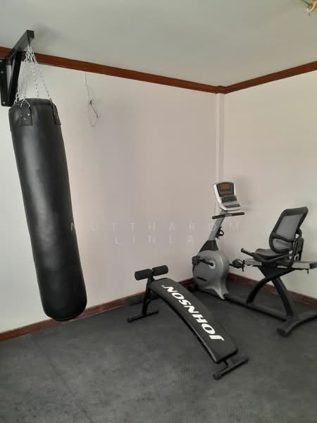 ทาวน์เฮ้าส์ 8-ห้องนอน, กรุงเทพ, บางกะปิ, ห้วยขวาง, กรุงเทพ, 700 ตร.ม., ทาวน์เฮ้าส์ ขาย, โดย Nuttharom Linla, 500263324 - DDproperty.com