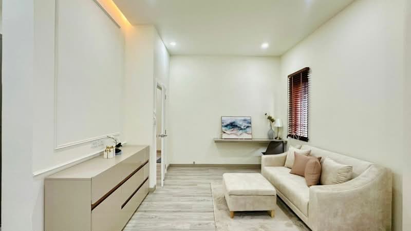 3-BR House, Chon Buri (Pattaya), Poong, Bang Lamung (Pattaya), Chon Buri (Pattaya), 3 Bedrooms, 155 sqm, Single Detached House For Sale, by Boonyanuch Unna, 500263343 - DDproperty.com