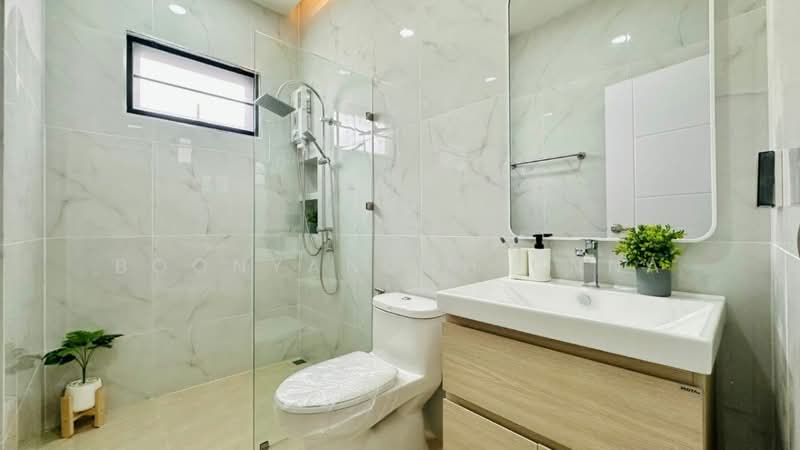 3-BR House, Chon Buri (Pattaya), Poong, Bang Lamung (Pattaya), Chon Buri (Pattaya), 3 Bedrooms, 155 sqm, Single Detached House For Sale, by Boonyanuch Unna, 500263343 - DDproperty.com