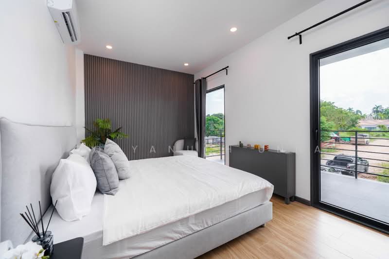 4-BR Villa, Chon Buri (Pattaya), Na Kloe, Bang Lamung (Pattaya), Chon Buri (Pattaya), 4 Bedrooms, 199 sqm, Villa For Sale, by Boonyanuch Unna, 500263350 - DDproperty.com
