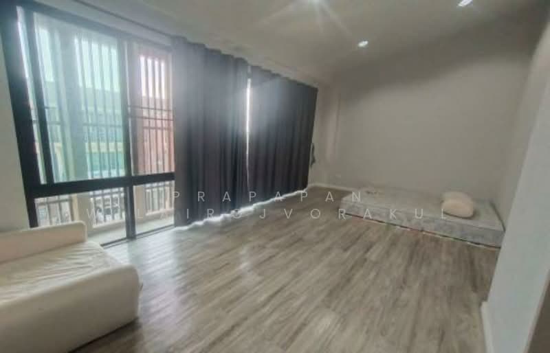 Wayra Biznet Romklao-Suvarnabhumi, Bangkok, 18-1 Romklao Road, Khlong Sam Prawet, Lat Krabang, Bangkok, 4 Bedrooms, 195 sqm, Townhouse For Sale, by Prapapan Wilairojvorakul, 500263355 - DDproperty.com