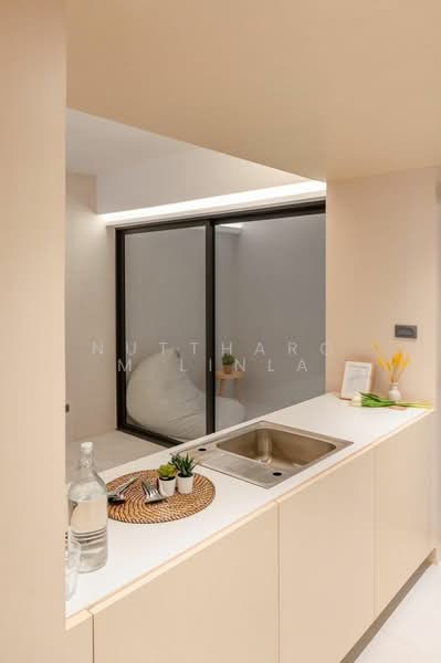 2-BR Townhouse, Bangkok, Phra Kanong Nua, Watthana, Bangkok, 2 Bedrooms, 170 sqm, Townhouse For Sale, by Nuttharom Linla, 500263358 - DDproperty.com