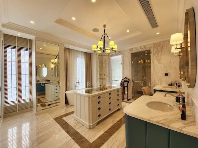 For Sale - 4-BR House, Bangkok