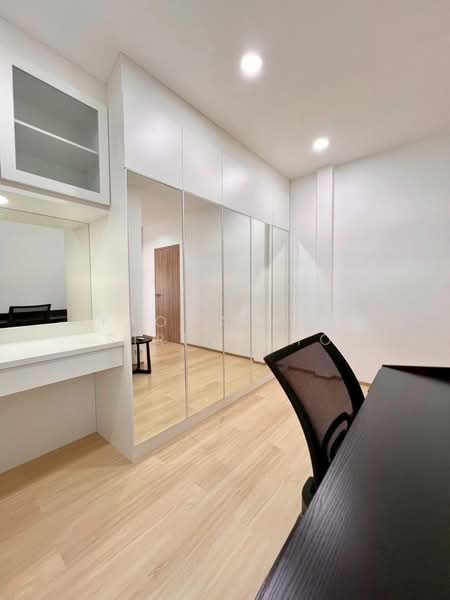 หมู่บ้านติดทะเล นาจอมเทียน พัทยา, ชลบุรี, นาจอมเทียน, สัตหีบ, ชลบุรี, 300 ตร.ม., วิลล่า ขาย, โดย Yaowaluck Sirinapho, 500263376 - DDproperty.com