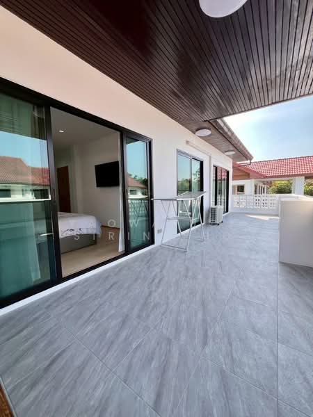 Beachfront Village Pool Villa Na Jomtien, Pattaya, Chon Buri (Pattaya), Na Chom Thian, Sattahip, Chon Buri (Pattaya), 3 Bedrooms, 300 sqm, Villa For Sale, by Yaowaluck Sirinapho, 500263376 - DDproperty.com