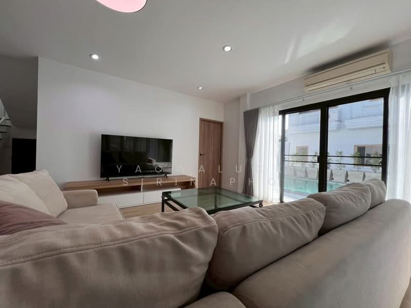 Beachfront Village Pool Villa Na Jomtien, Pattaya, Chon Buri (Pattaya), Na Chom Thian, Sattahip, Chon Buri (Pattaya), 3 Bedrooms, 300 sqm, Villa For Sale, by Yaowaluck Sirinapho, 500263376 - DDproperty.com