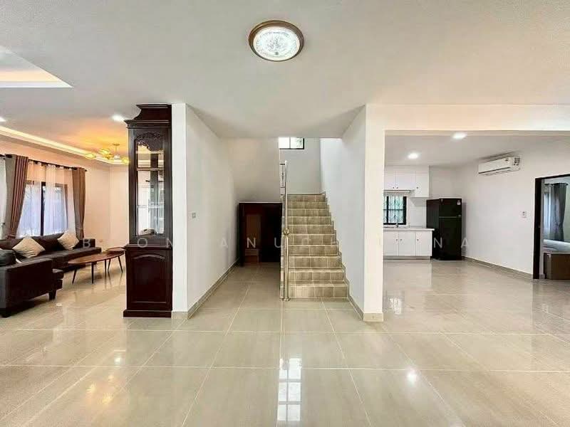 5-BR House, Chon Buri (Pattaya), Nong Pru, Bang Lamung (Pattaya), Chon Buri (Pattaya), 5 Bedrooms, 280 sqm, Single Detached House For Sale, by Boonyanuch Unna, 500263433 - DDproperty.com