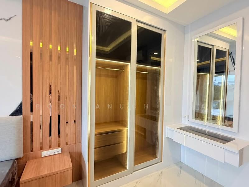 undefined, Chon Buri (Pattaya), Nong Pru, Bang Lamung (Pattaya), Chon Buri (Pattaya), 6 Bedrooms, 320 sqm, Single Detached House For Sale, by Boonyanuch Unna, 500263450 - DDproperty.com