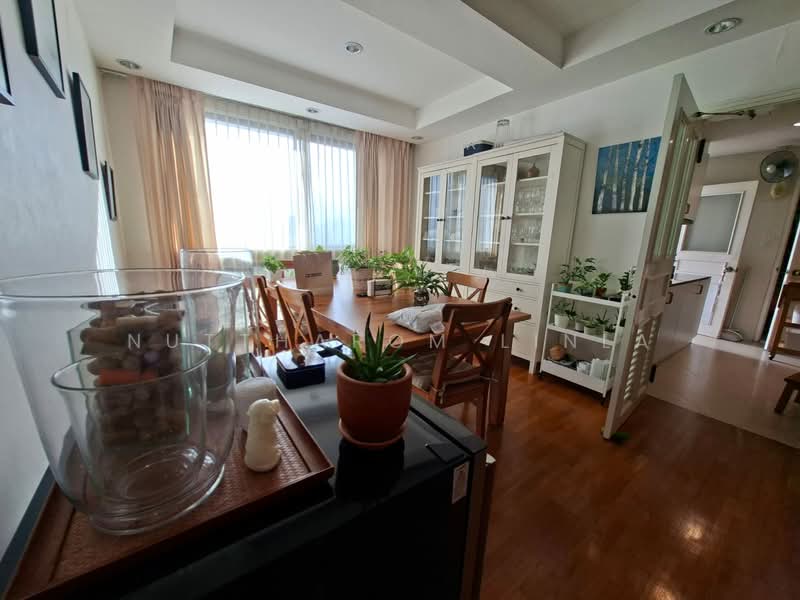 President Park Sukhumvit 24, Bangkok, 99 Sukhumvit 24 Alley, Khlongtoei Nua, Watthana, Bangkok, 3 Bedrooms, 224 sqm, Condo For Sale, by Nuttharom Linla, 500263451 - DDproperty.com