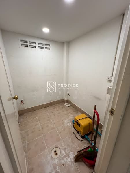 Shophouse For Rent Sukhumvit BTS Ekkamai mainstreet Watthana, Bangkok, สุขุมวิท, Khlong Tan Nua, Watthana, Bangkok, , 350 sqm, Shophouse For Rent, by Konrarat Deesawat, 500263474 - DDproperty.com
