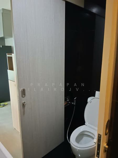 Rhythm Sukhumvit 36-38, Bangkok, 55 Soi Sukhumvit 36, Sukhumvit Road, Phra Kanong, Khlong Toei, Bangkok, 1 Bedroom, 49 sqm, Condo For Sale, by Preeyapohn Jatuchai, 500263476 - DDproperty.com