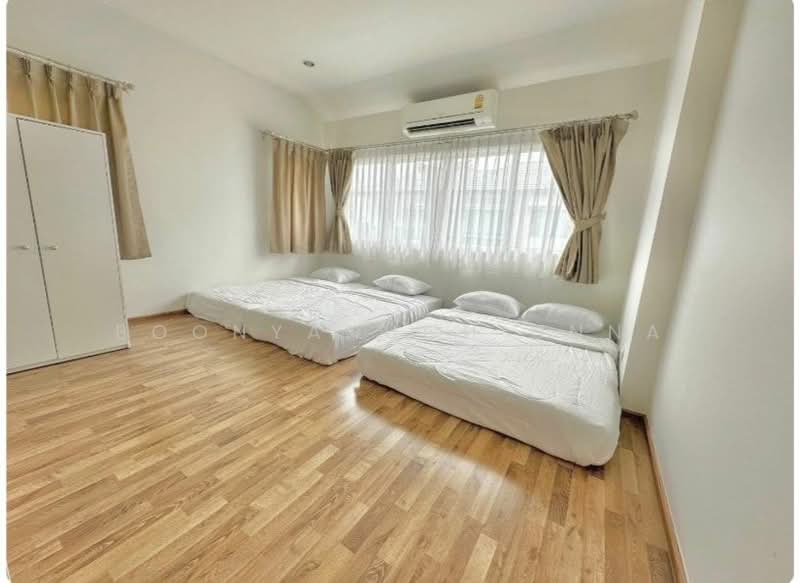 ขาย - วิลล่า 4-ห้องนอน, ชลบุรี