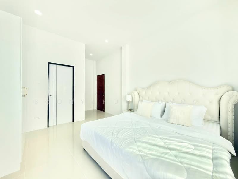 บ้าน 3-ห้องนอน, ชลบุรี, ตะเคียนเตี้ย, บางละมุง, ชลบุรี, 150 ตร.ม., บ้านเดี่ยว ขาย, โดย Boonyanuch Unna, 500263545 - DDproperty.com