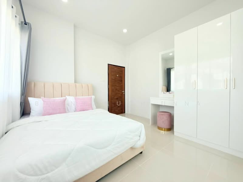 3-BR House, Chon Buri (Pattaya), Ta Khian Tia, Bang Lamung (Pattaya), Chon Buri (Pattaya), 3 Bedrooms, 150 sqm, Single Detached House For Sale, by Boonyanuch Unna, 500263545 - DDproperty.com