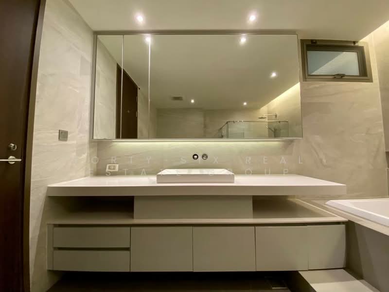 Supreme Legend, Bangkok, 188 Rama 3 Soi 77, Chong Nonsi, Yan Nawa, Bangkok, 3 Bedrooms, 301 sqm, Condo For Rent, by Forty-Six Real Estate Group, 500263580 - DDproperty.com