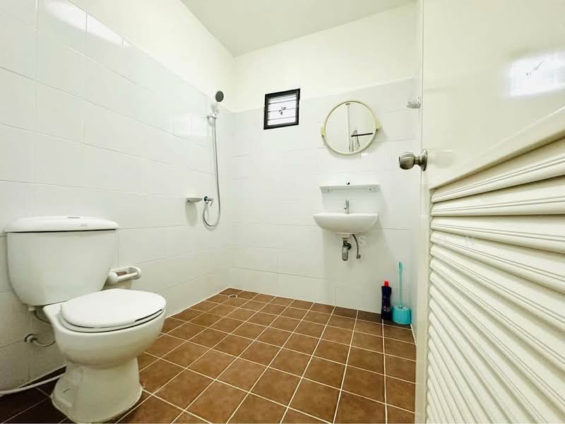 Baan Pruksa 51 Chalongkrung, Bangkok, Soi Chalongkrung 53, Chalongkrung Road, Lam Pla Tiew, Lat Krabang, Bangkok, 3 Bedrooms, 150 sqm, Single Detached House For Sale, by Praphatson Sakon, 500263581 - DDproperty.com