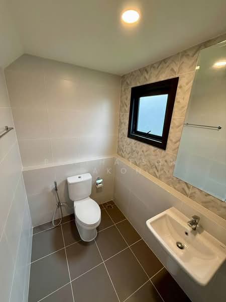 Centro Vibhavadi, Bangkok, Chang Akat Uthit Road, Sanam Bin, Don Mueang, Bangkok, 4 Bedrooms, 274 sqm, Single Detached House For Rent, by Praphatson Sakon, 500263619 - DDproperty.com