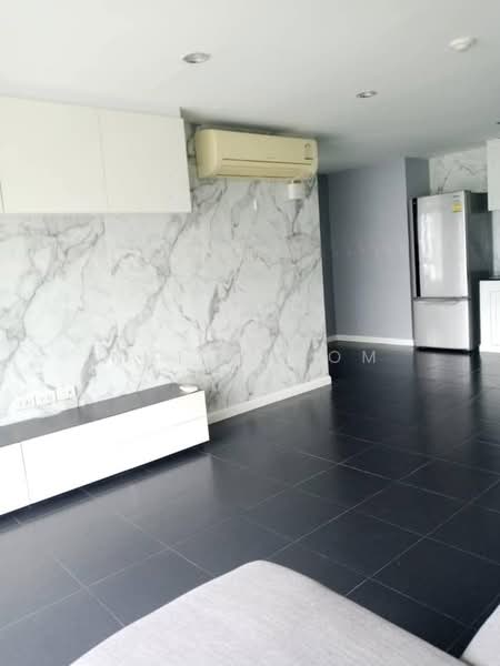 Sukhumvit Suite, Bangkok, 19 Soi Sukhumvit 13, Khlongtoei Nua, Watthana, Bangkok, 1 Bedroom, 56 sqm, Condo For Sale, by Nuttharom Linla, 500263635 - DDproperty.com