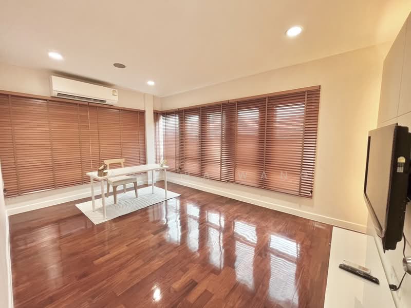Grand Bangkok Boulevard Ramintra, Bangkok, Ramintra Road, Khan Na Yao, Khan Na Yao, Bangkok, 4 Bedrooms, 314 sqm, Single Detached House For Sale, by Sarttra Wang, 500263638 - DDproperty.com