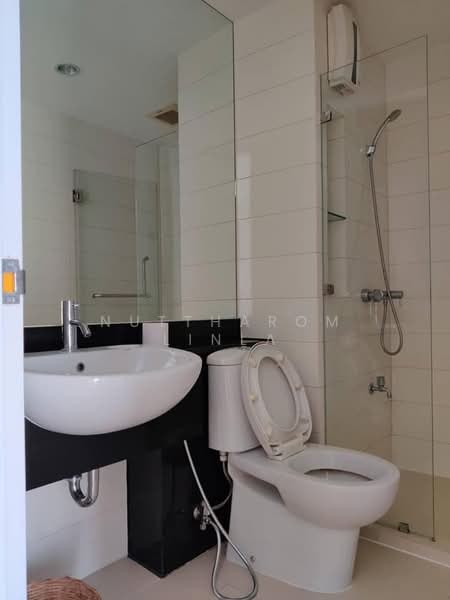 The Parkland Grand Asoke-Phetchaburi, Bangkok, 1811 Phetchaburi Rd, Bang Kapi, Huai Khwang, Bangkok, 1 Bedroom, 35 sqm, Condo For Sale, by Nuttharom Linla, 500263644 - DDproperty.com