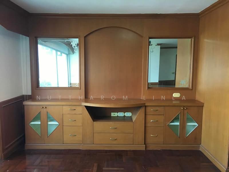 Modern Home Tower, Bangkok, 99 Soi Ruam Mit, Chong Nonsi, Yan Nawa, Bangkok, 2 Bedrooms, 82 sqm, Condo For Sale, by Nuttharom Linla, 500263646 - DDproperty.com