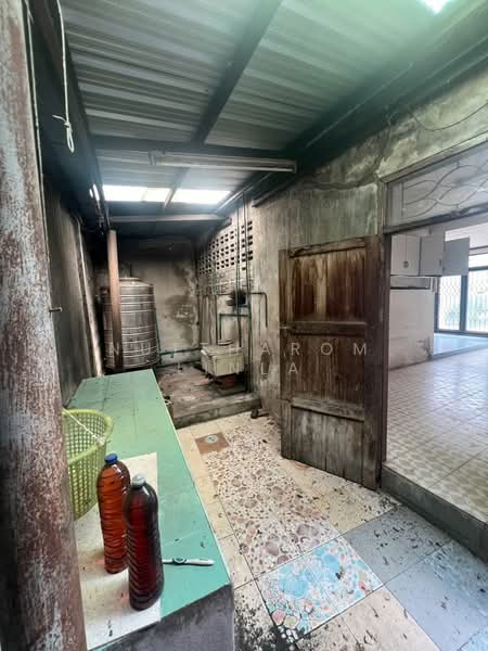 3-BR House, Bangkok, Samsen Nok, Huai Khwang, Bangkok, 3 Bedrooms, 150 sqm, Single Detached House For Sale, by Nuttharom Linla, 500263686 - DDproperty.com